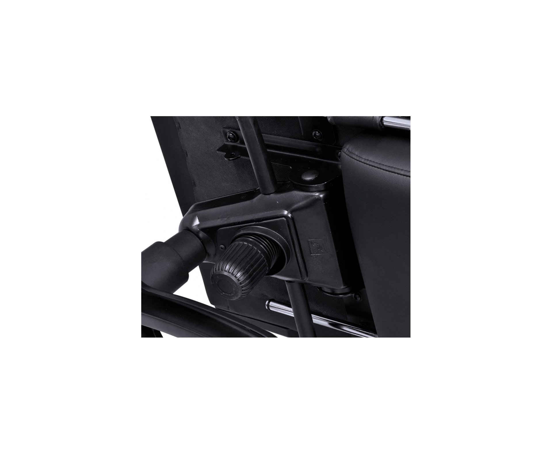 Cadeira Gamer Pcyes Mad Racer V16 Preta Em Material Sintético