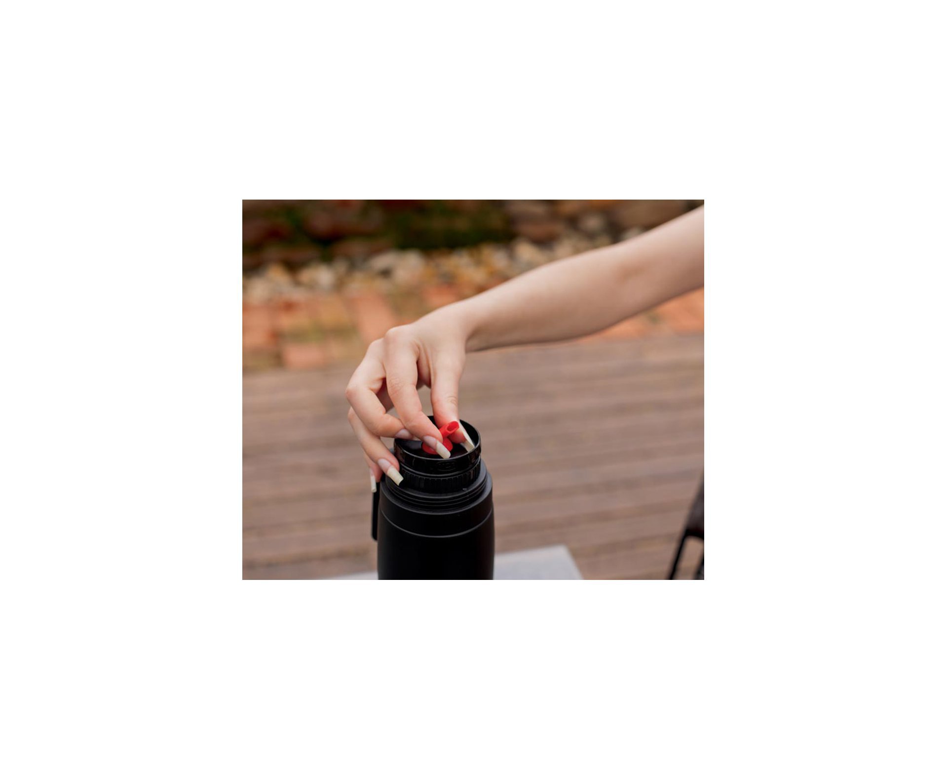 Garrafa Térmica Fit com Alça 1 Litro Preto Fosco - Mor