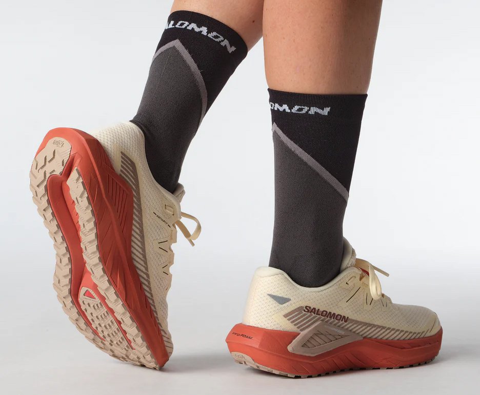 Tênis Salomon Dry Defy GRVL Feminino Vanila/Burnt Ochre