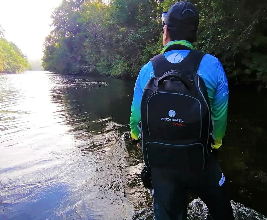 Mochila de pesca Fishing Bag de 30 litros e 3 estojos Pesca Brasil