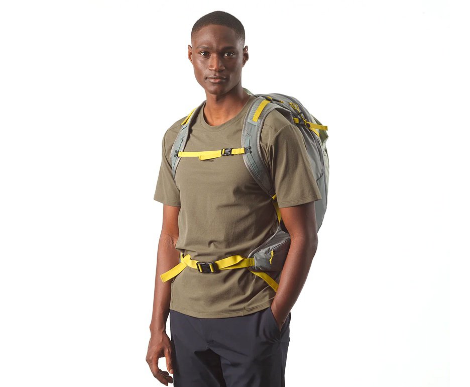 Mochila Salomon Trailblazer 30 Sedona Sage/Seagrass/Iron