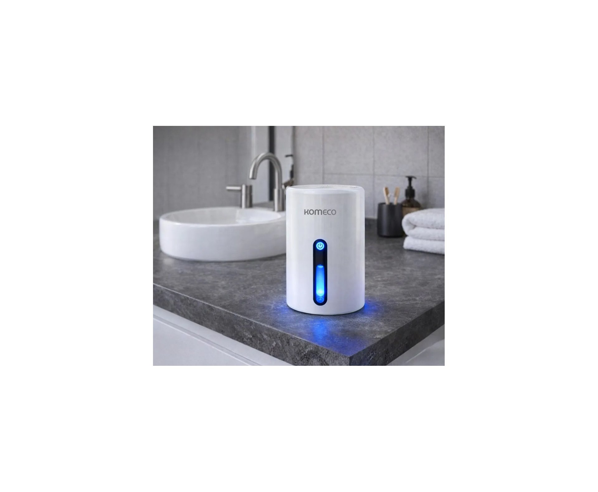 Mini Desumidificador de Ar Komeco Peltier KDP 300 G1 Bivolt